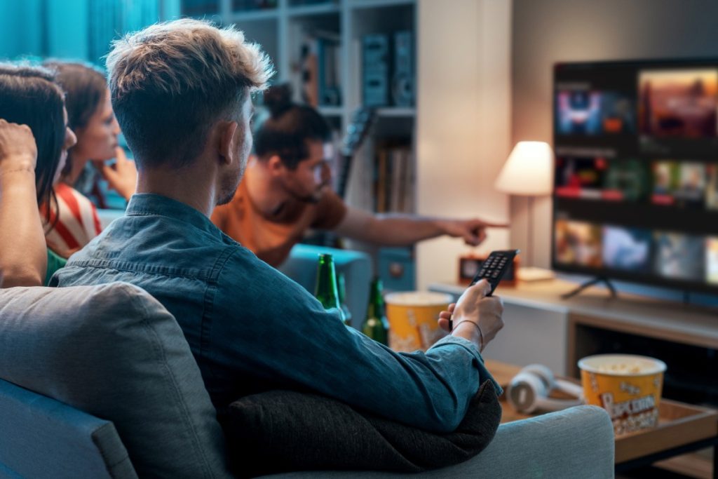 People watching movies after consuming mushrooms